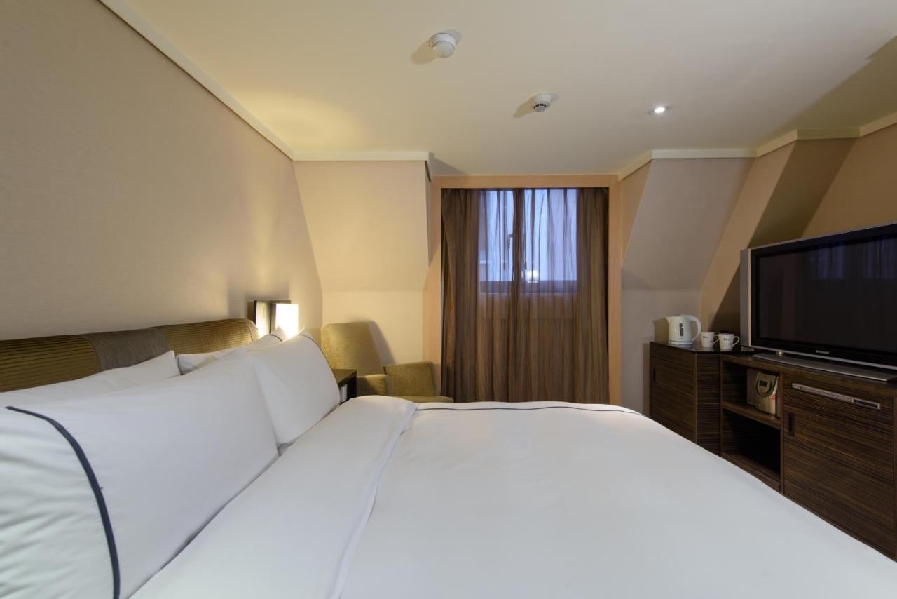 K Hotel Taipei Dış mekan fotoğraf