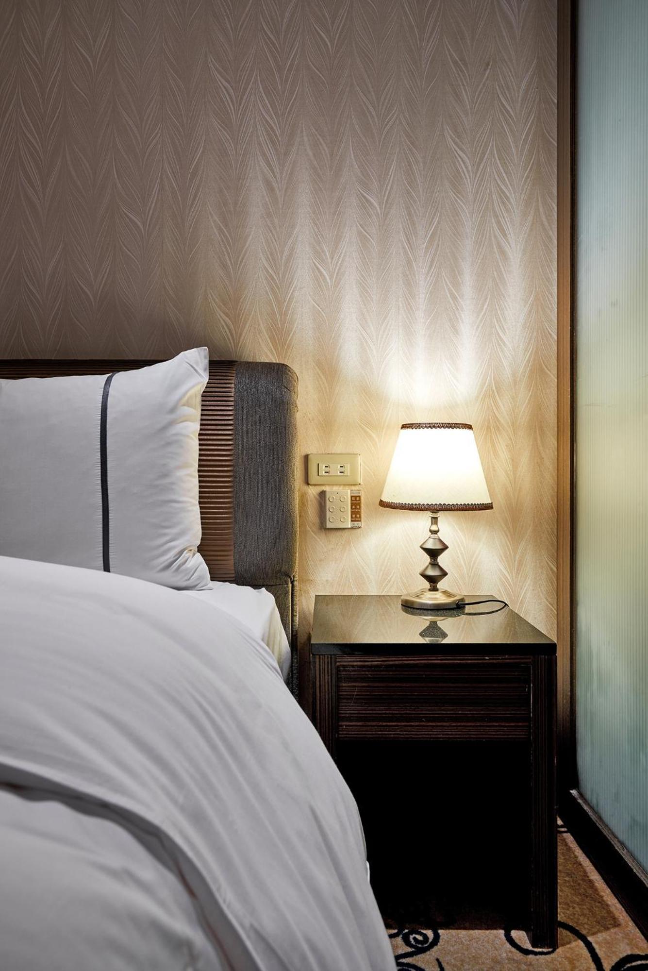 K Hotel Taipei Dış mekan fotoğraf